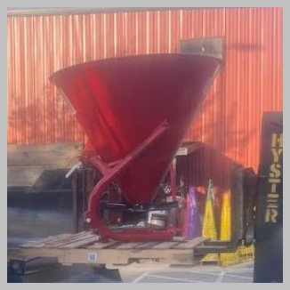 Spreader Broadcast Metal Tub Red